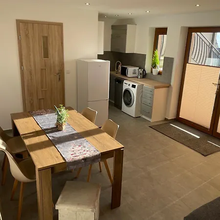 Quer Apartman Banska Nizna