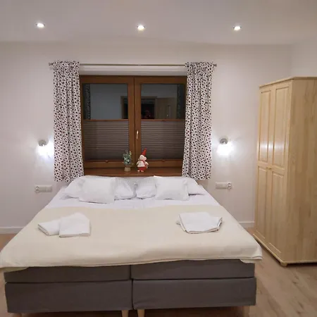 Apartman Quer *
